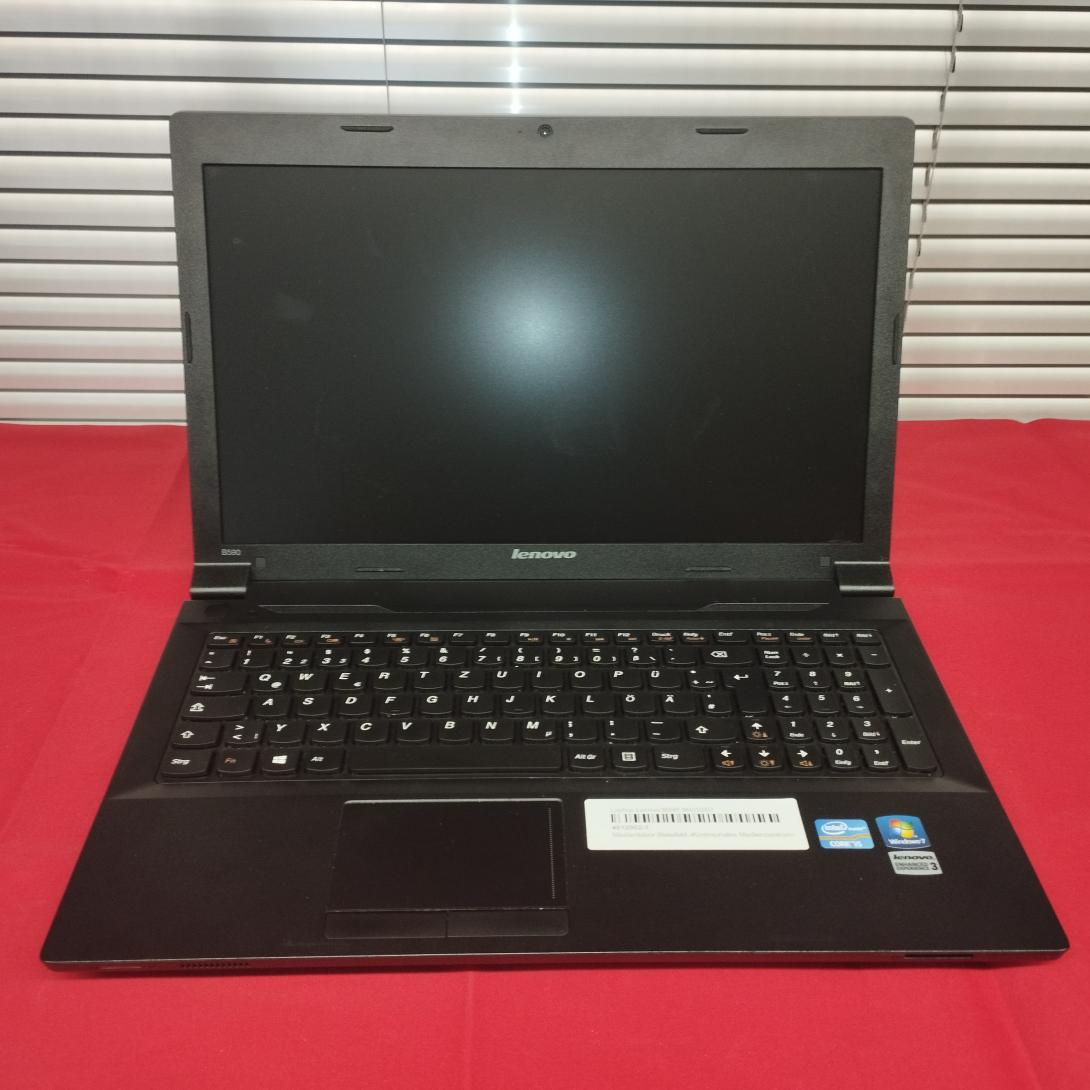 Lenovo B590