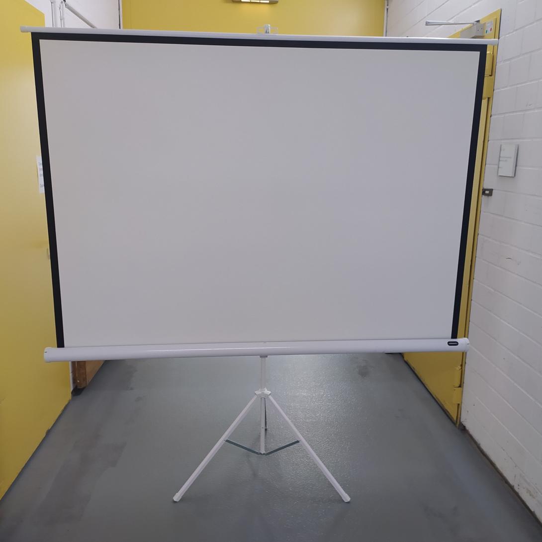 Leinwand 2m x 2m Stativleinwand